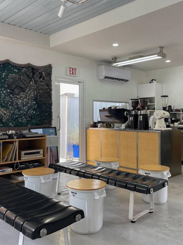 Waikiki Coffeewave