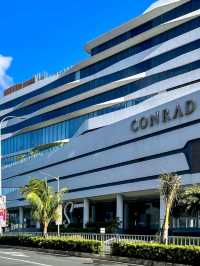 🌊 Conrad Manila: Bayfront Bliss & City Glam ✨🏙️