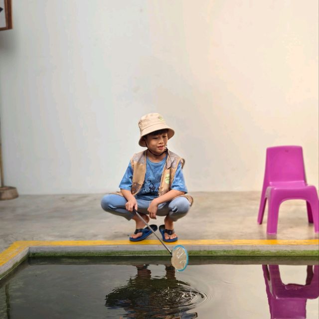 Hooked on Joy: Longkang Fishing Adventure at Nature Kindred Singapore