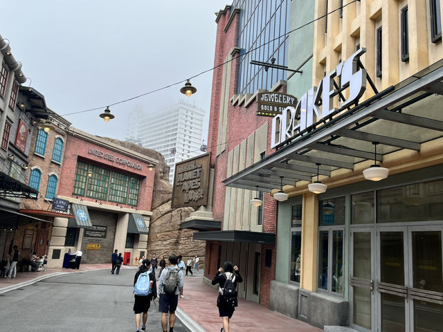  🎢🌤 Thrills Above the Clouds: Genting SkyWorlds Theme Park!