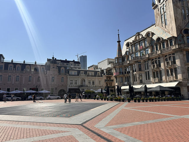 【Europe Square／ヨーロッパ広場｜バトゥミ“歴史と未来が交差する市民の集うオアシス”】