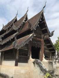 “พาคุณแม่เที่ยววัดอินทราวาส (วัดต้นเกว๋น) เชียงใหม่