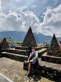 🛕🌿 Ulun Danu Beratan – Where Water Meets the Divine 🌊🙏