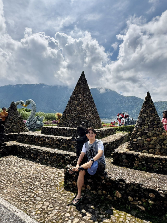 🛕🌿 Ulun Danu Beratan – Where Water Meets the Divine 🌊🙏