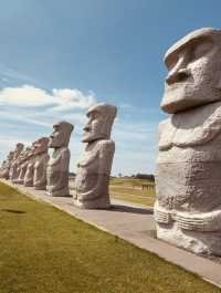 🌿 Solo Travel Gem: Moai Statues in Sapporo!
