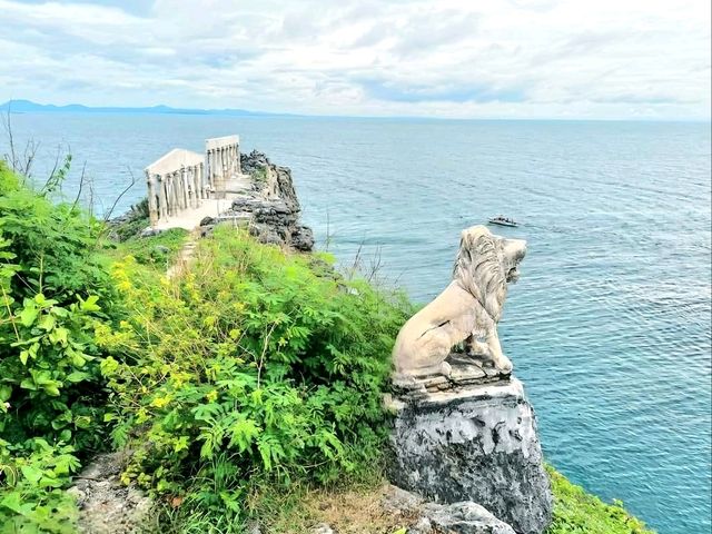 A Touch of Greece by the Sea – Fortune Island, Batangas