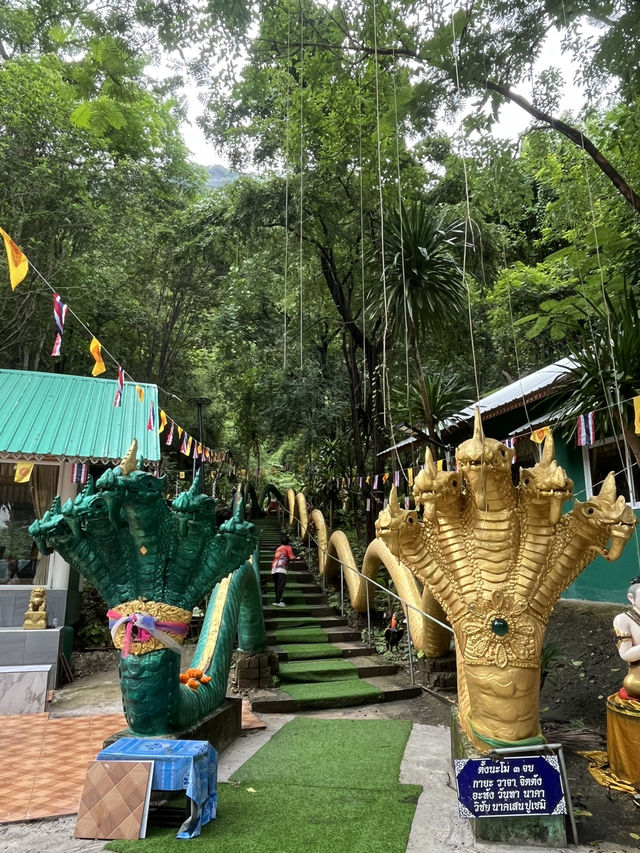 วัดถ้ำชัยมงคง ภูลังกา จังหวัดบึงกาฬ