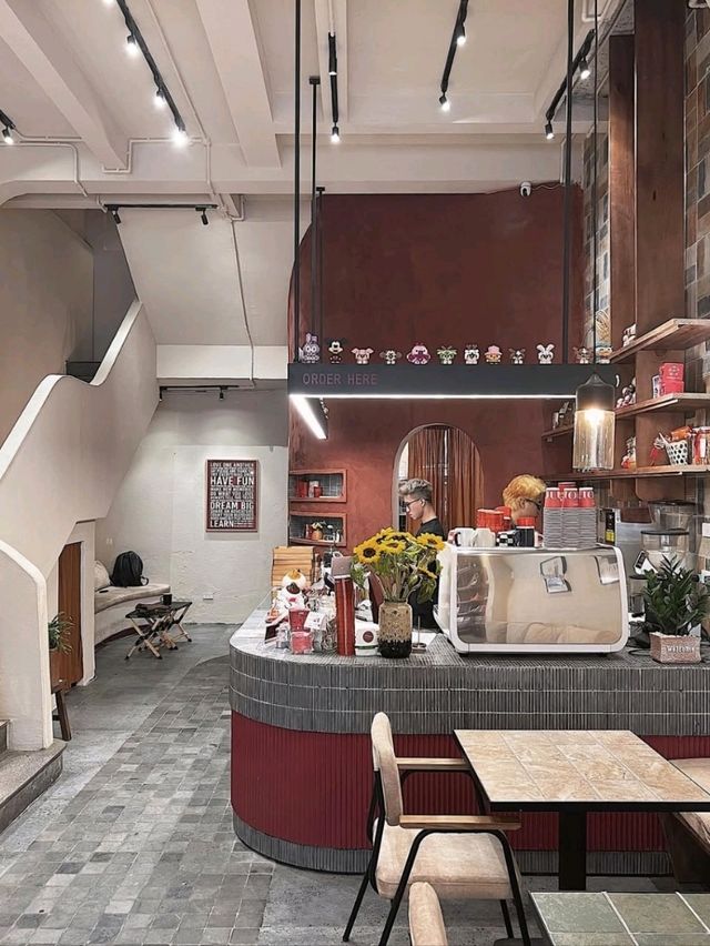 Noori Cafe & Bistro