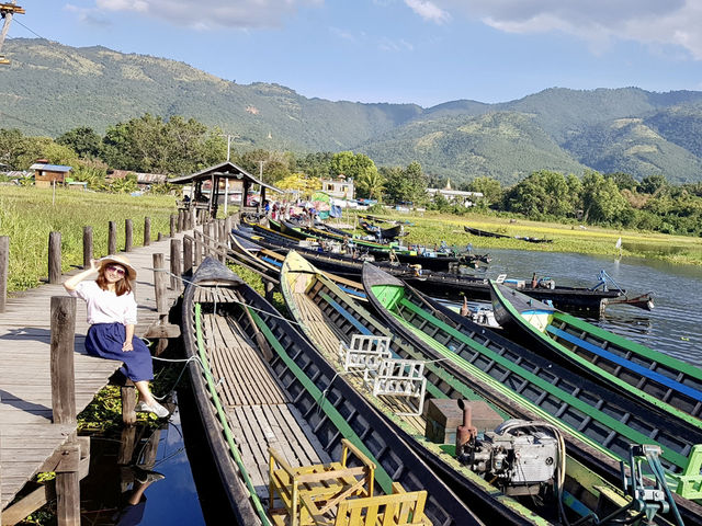 🌿 Discover Inle Lake, Myanmar: A Journey Through Floating Life 🌊