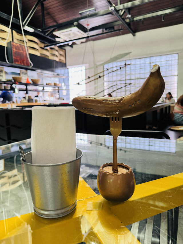 Hidden Gem in the City: Woo! Cafe
