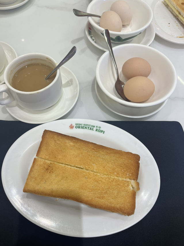 ☕️ Oriental Kopitiam at Sunway Pyramid – Tradition Served with a Crowd 