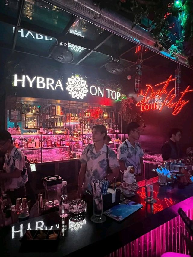 Hybra On Top