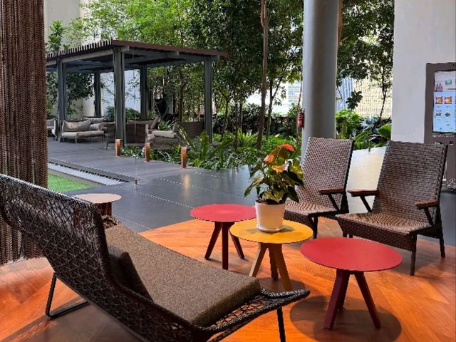 The Living Tower – My Green Escape at Oasia Hotel Downtown Singapore