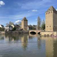 Strasbourg  เมืองสายน้ำสุดคลาสสิคแห่งฝรั่งเศส