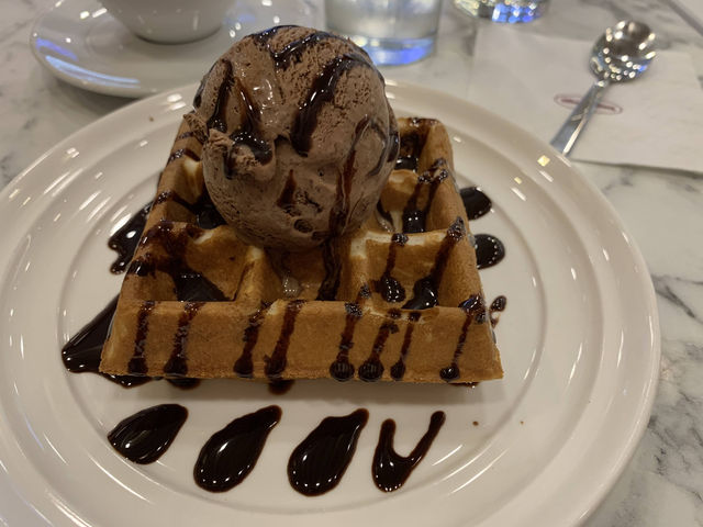 🍨 Häagen‑Dazs @ Westgate – Creamy Treats with Sweet Service