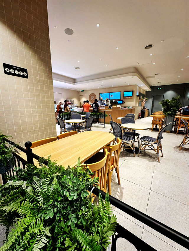 まるでパリ気分！IOI City Mallで叶うおしゃれブランチ