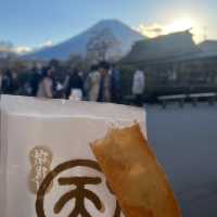 Mt. Fuji View from Oshino Hakkai (忍野八海):