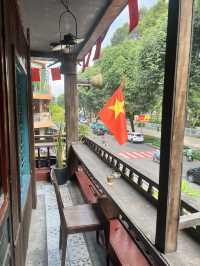 Tiem Caphe Saigon: A Retro Flashback
