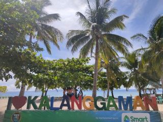 LEYTE: KALANGGAMAN ISLAND