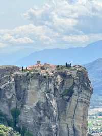 ギリシャの天空の修道院・メテオラ⛰️✨