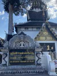 ชิลล์ไหว้พระที่วัดเจดีย์หลวง สวยงาม สงบใจ