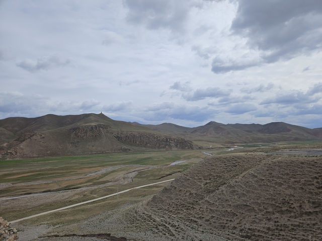 🌿 Ganjia Mijing: The Hidden Gem of Gannan’s Grasslands 🌿 Ganjia Mijing: The Hidden Gem of Gannan’s Grasslands