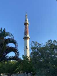 Sacred Splendor: Unveiling the Grand Mosque of West Sumatra