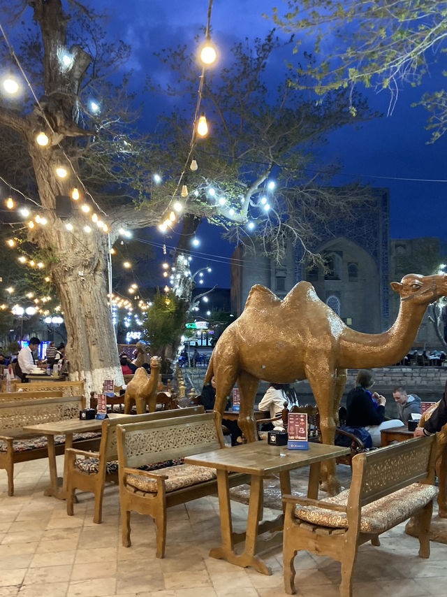 Unveiling the Vibrant Charm of Lyabi-Khause Square
