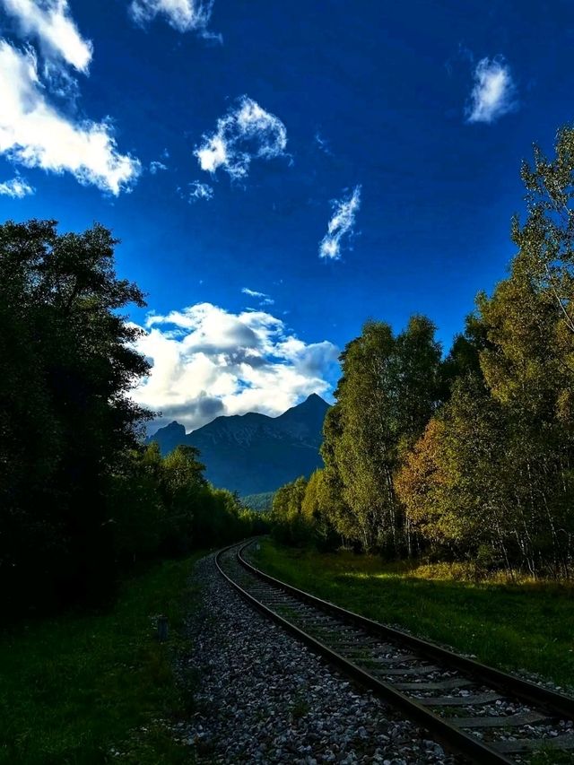 ⛰️ High Tatras (Vysoké Tatry) – Slovakia’s Alpine Paradise ⛰️