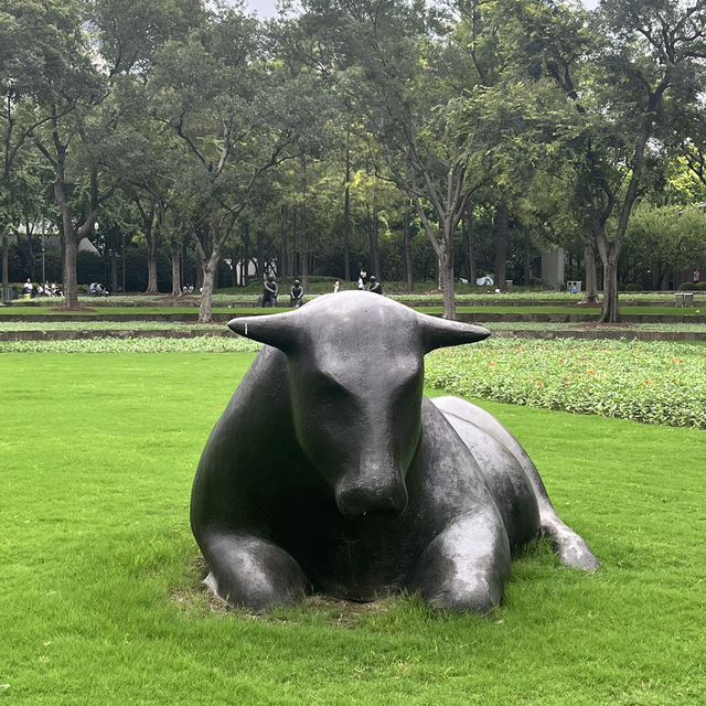 🎨 Jing’an Sculpture Park — Where Art Meets Urban Green