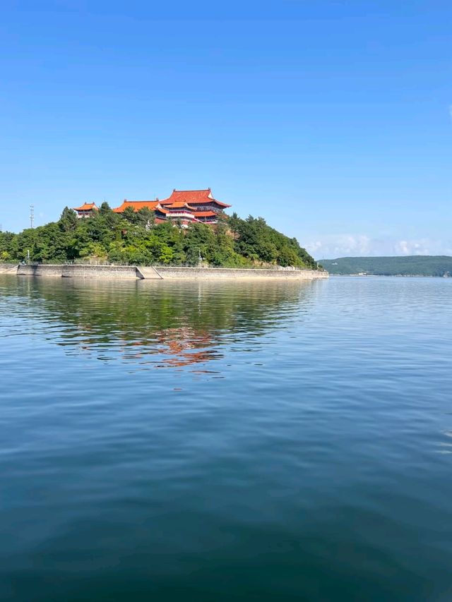 Beyond the Great Wall: Discover the Beauty of Jingpo Lake