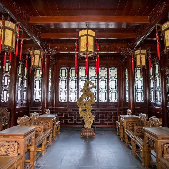 หลงเสน่ห์สวนโบราณอวี้หยวน – สวนจีนคลาสสิก