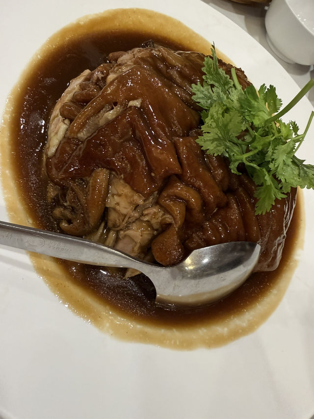 (Alive Thai Restaurant) in Hat Yai, Southern Thailand