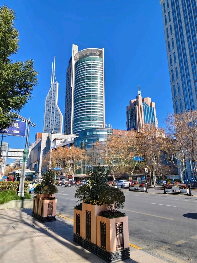 🏙️ รีวิวเซี่ยงไฮ้ – เมืองแห่งอนาคตที่ต้องไปสัมผัส