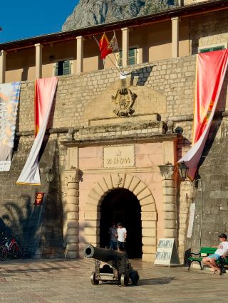 EXPLORE STARI GRAD KOTOR – MONTENEGRO’S MEDIEVAL GEM BY THE BAY!