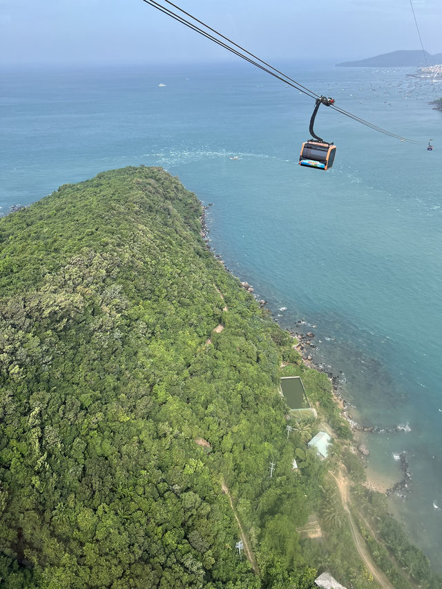 越過翡翠海的一條天路｜富國島 Sun World Hon Thom Cable Car（太陽世界跨海纜車）完整實訪＋攻略（上集）🚠