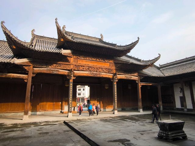 นี่ไม่ใช่โรงถ่ายหนัง แต่คือ Jiangwan