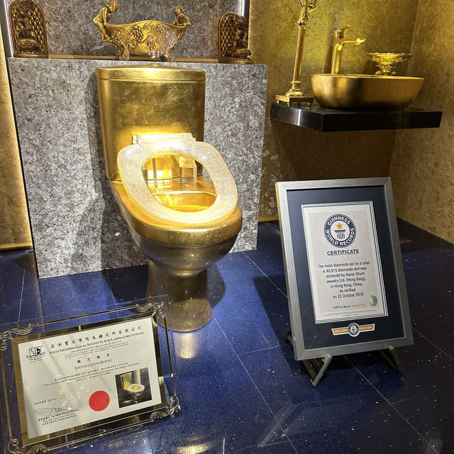 九龍尖沙咀冠玲瓏鑽石藝術博物館