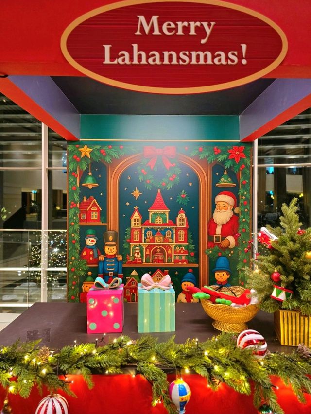 ๊ฒฝ์ฃผ์์ ๊ฐ์ฅ ์์ ํฌ๋ฆฌ์ค๋ง์ค ํธ๋ฆฌ๊ฐ ์๋๊ณณ๐ ๊ฒฝ์ฃผ์์ ๊ฐ์ฅ ์์ ํฌ๋ฆฌ์ค๋ง์ค ํธ๋ฆฌ๊ฐ ์๋๊ณณ๐