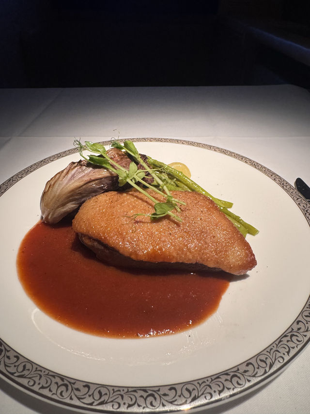 ✈️ FIRST CLASS การบินไทย 6 ชั่วโมง กรุงเทพฯ → โอซากา 80,000 บาท คุ้มไหม?