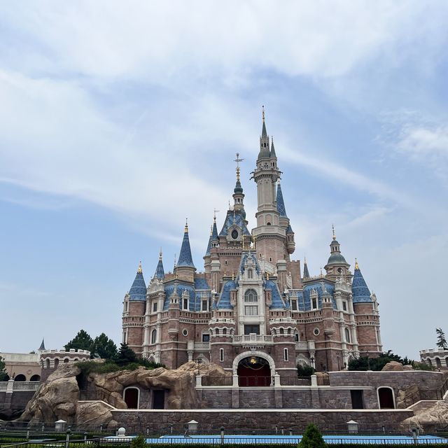 SHANGHAI DISNEY