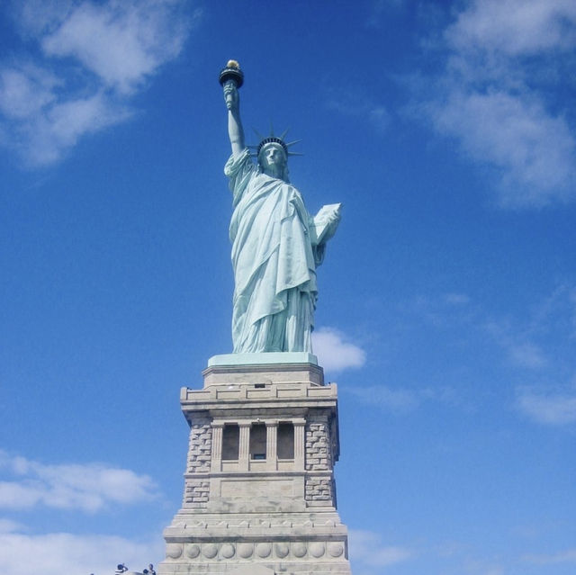 【ニューヨーク🇺🇸自由の女神】圧倒的な存在感‼️ニューヨークに行ったら行きたかった場所