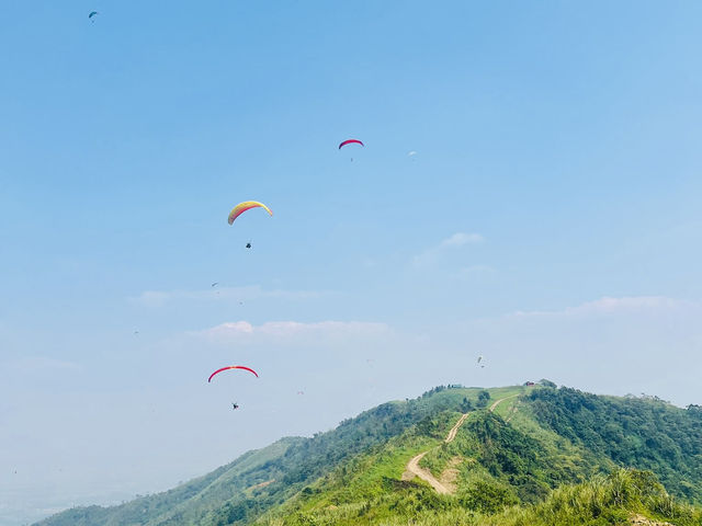 Best Paragliding Experience at Doi Bu Mountain 🇻🇳