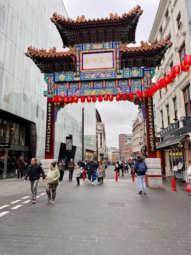 Beautiful and vibrant Chinatown, London 🇬🇧