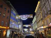 A Dazzling Tapestry of London Christmas Light