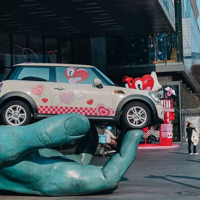 Shanghai: Exploring the Heart of China's Vibrant Metropolis