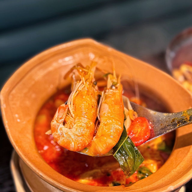 😍 人均$𝟐𝟎𝟎! 滿桌的越式大餐