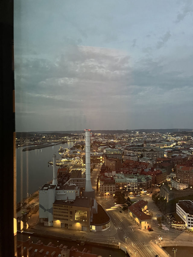 Gothenburg | The brilliant night life vibe in nice restaurant