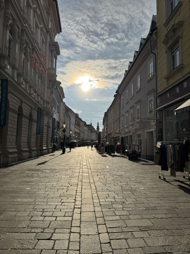 Klagenfurt Charming. Scenic. Underrated.