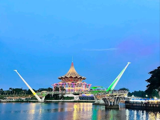 “The Waterfront Hotel Kuching: Where Heritage Meets Contemporary Luxury”